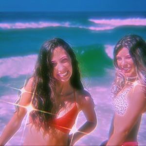 Meet your Posher, Noelle